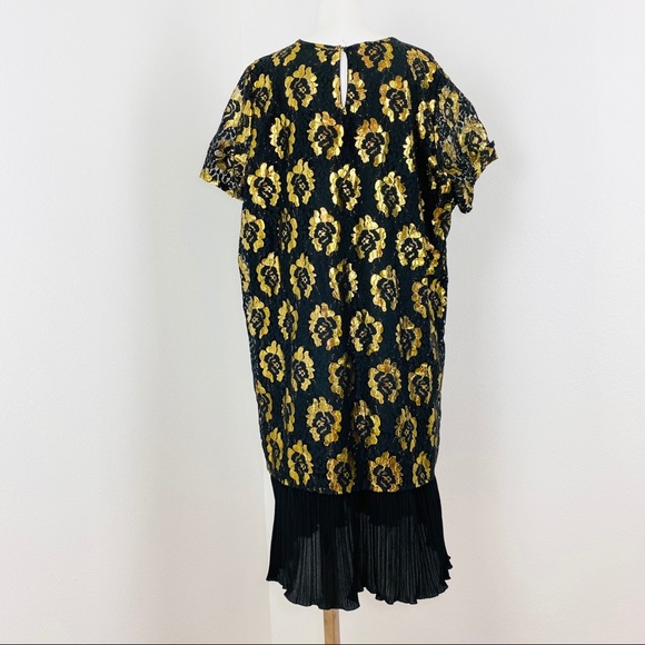 Vintage Sandi Dee black & gold dress 24 1/2 - Picture 6 of 6